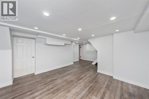 156 Queen Street, Sarnia, ON - Indoor Photo Showing Other Room