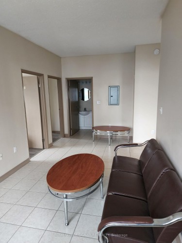 202-251 Lester Street, Waterloo, ON - Indoor