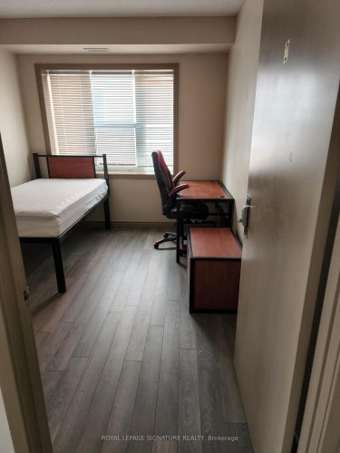 202-251 Lester Street, Waterloo, ON - Indoor Photo Showing Bedroom