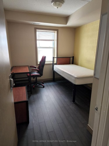 202-251 Lester Street, Waterloo, ON - Indoor