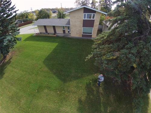 1 Wilkinson Crescent  Portage La Prairie, MB R1N 1A4
