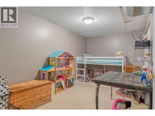 1518 3B Highway, Fruitvale, BC - Indoor