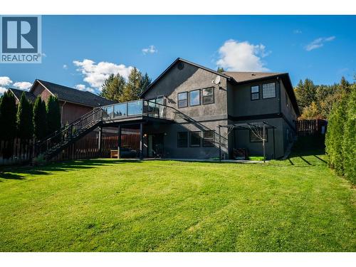 1518 3B Highway, Fruitvale, BC - Outdoor