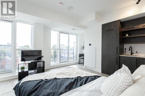 501 - 560 Rideau Street, Ottawa, ON - Indoor Photo Showing Bedroom