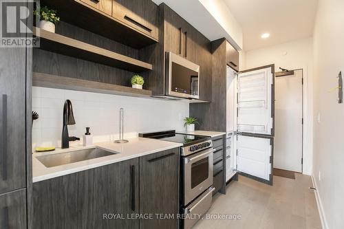 501 - 560 Rideau Street, Ottawa, ON - Indoor Photo Showing Kitchen With Upgraded Kitchen