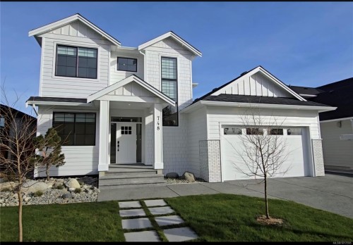 748 Beaver Creek Blvd, Campbell River, BC 