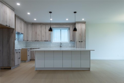 748 Beaver Creek Blvd, Campbell River, BC 