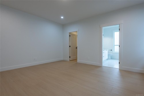 748 Beaver Creek Blvd, Campbell River, BC 