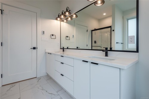 748 Beaver Creek Blvd, Campbell River, BC 