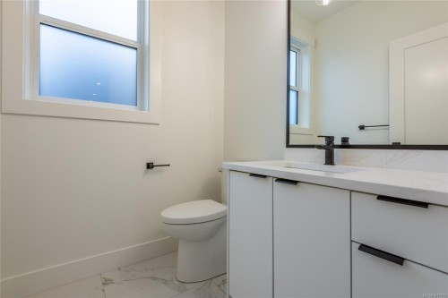 748 Beaver Creek Blvd, Campbell River, BC 