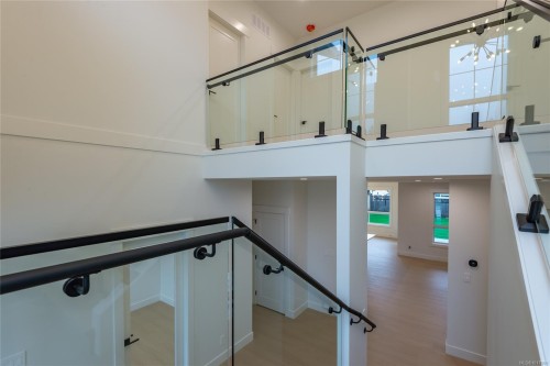 748 Beaver Creek Blvd, Campbell River, BC 