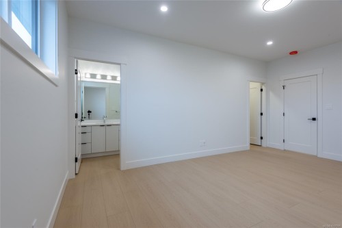 748 Beaver Creek Blvd, Campbell River, BC 