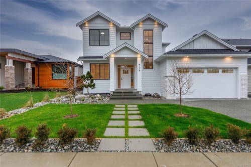 748 Beaver Creek Blvd, Campbell River, BC 