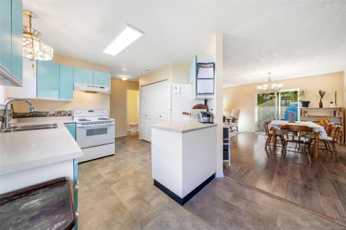 1-2516 Dingwall St, Duncan, BC 