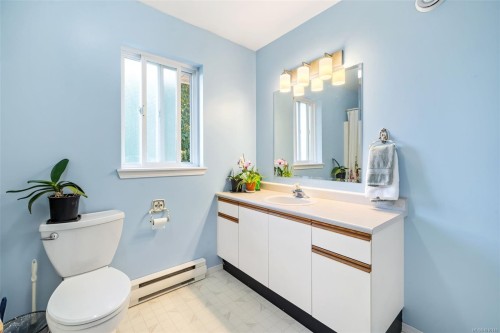 1-2516 Dingwall St, Duncan, BC 