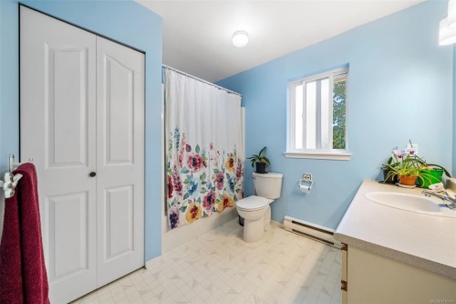 1-2516 Dingwall St, Duncan, BC 