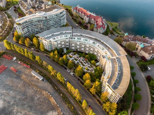 119-68 Songhees Rd, Victoria, BC - Outdoor With Body Of Water With View