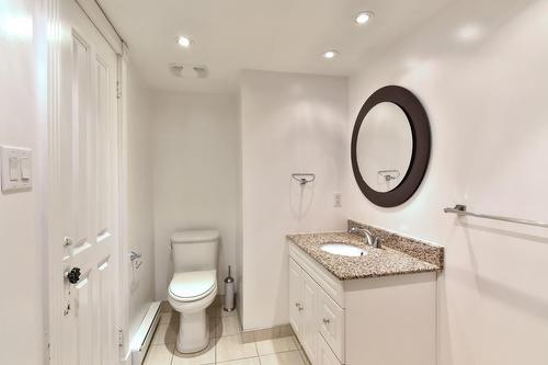Salle de bains - 4840 Av. Harvard, Montréal (Côte-Des-Neiges/Notre-Dame-De-Grâce), QC - Indoor Photo Showing Bathroom