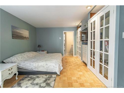 45 Tavener, Picadilly, NB 