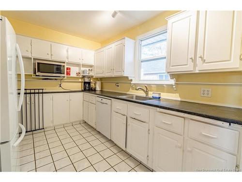 45 Tavener, Picadilly, NB 