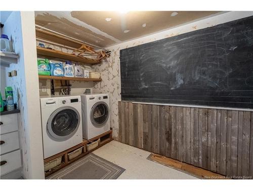 45 Tavener, Picadilly, NB 