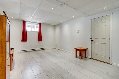 Salle familiale - 451 Boul. Bourassa, Saint-Jérôme, QC - Indoor Photo Showing Other Room
