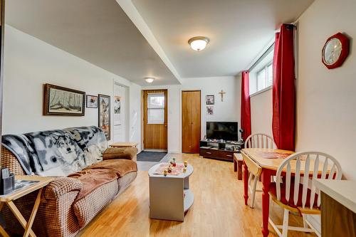 Salon - 451 Boul. Bourassa, Saint-Jérôme, QC - Indoor Photo Showing Living Room