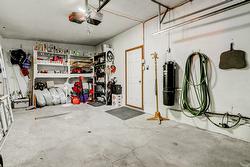 Garage - 