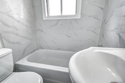 Salle de bains - 6-5 Av. Windsor, Montréal (Lachine), QC - Indoor Photo Showing Bathroom