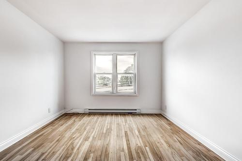 Salon - 6-5 Av. Windsor, Montréal (Lachine), QC - Indoor Photo Showing Other Room