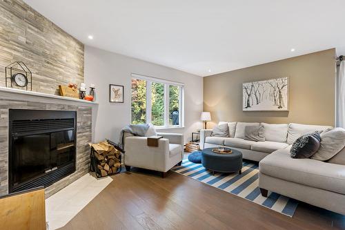 Salon - 1737 Ch. Du Golf, Mont-Tremblant, QC 