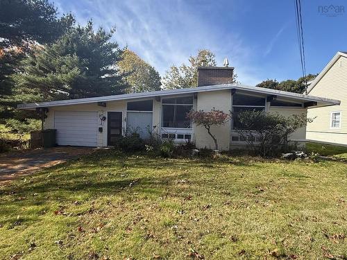 84 Roosevelt Avenue, Truro, NS 