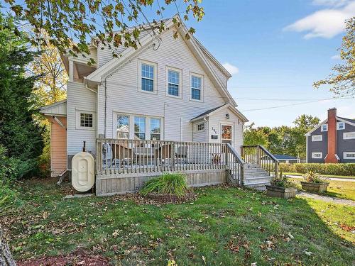 164 ROYAL Avenue  Sydney, NS B1P 4M6