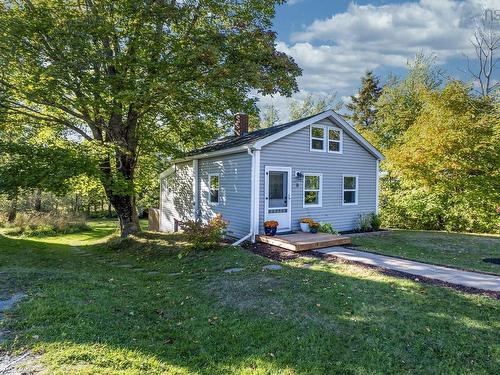 8 Bakery Lane, Enfield, NS 