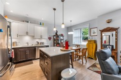 2876 Sherman Rd  Duncan, BC V9L 2B5