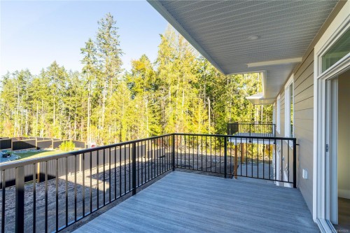 669 Sanderson Rd, Ladysmith, BC 