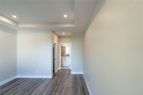 669 Sanderson Rd, Ladysmith, BC 