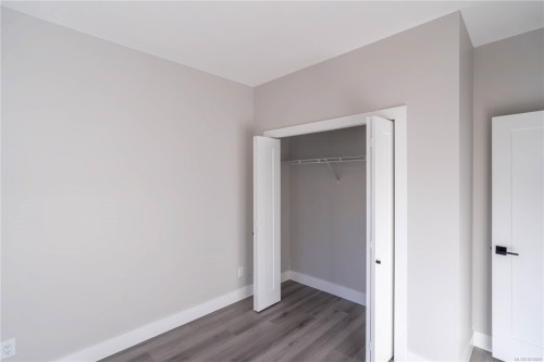 669 Sanderson Rd, Ladysmith, BC 