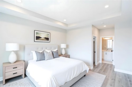 669 Sanderson Rd, Ladysmith, BC 