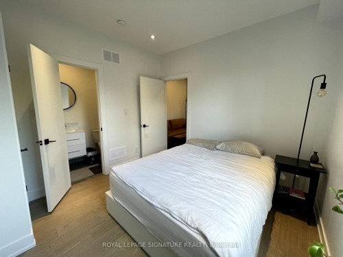 Back-17 Claremont Street, Toronto, ON 