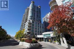 809 - 2111 LAKE SHORE BOULEVARD W  Toronto, ON M8V 4B2