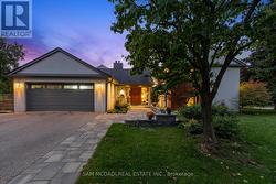 2480 PARMEER DRIVE  Mississauga, ON L5C 2Y2