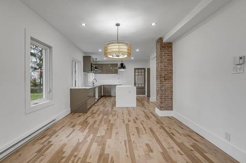 Kitchen - 3081 Av. Des Églises, Lévis (Les Chutes-De-La-Chaudière-Est), QC - Indoor Photo Showing Other Room