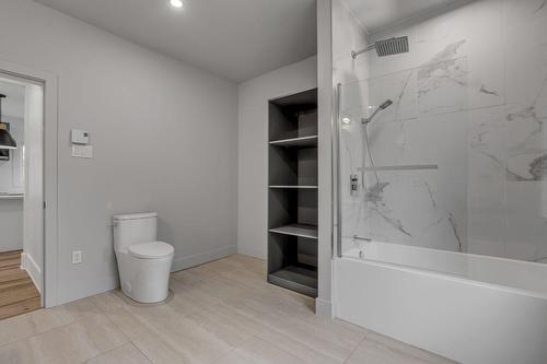 Bathroom - 3081 Av. Des Églises, Lévis (Les Chutes-De-La-Chaudière-Est), QC - Indoor Photo Showing Bathroom