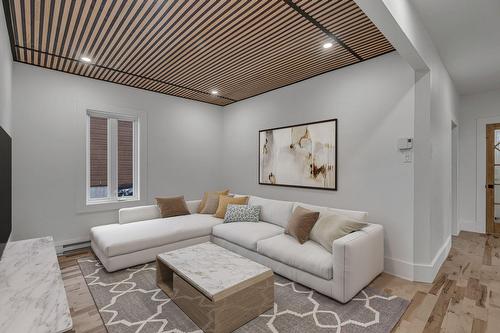 Living room - 3081 Av. Des Églises, Lévis (Les Chutes-De-La-Chaudière-Est), QC - Indoor Photo Showing Living Room