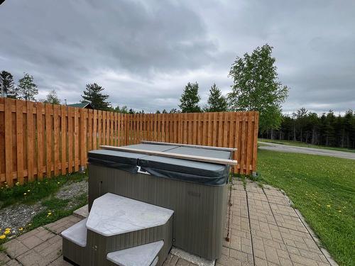 Spa - 951 Route De St-Octave, Cap-Chat, QC - Outdoor