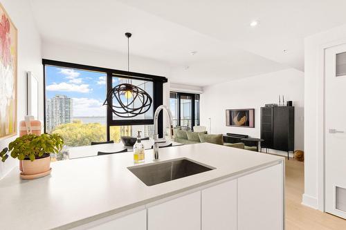 Vue d'ensemble - 1402-1000 Rue André-Prévost, Montréal (Verdun/Île-Des-Soeurs), QC - Indoor Photo Showing Kitchen