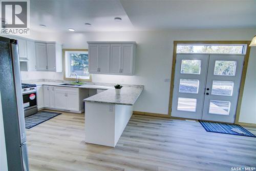 108 Central Avenue, Love, SK - Indoor Photo Showing Kitchen With Upgraded Kitchen