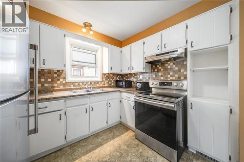 884 Jos Janisse Avenue, Windsor, ON - Indoor Photo Showing Kitchen With Double Sink