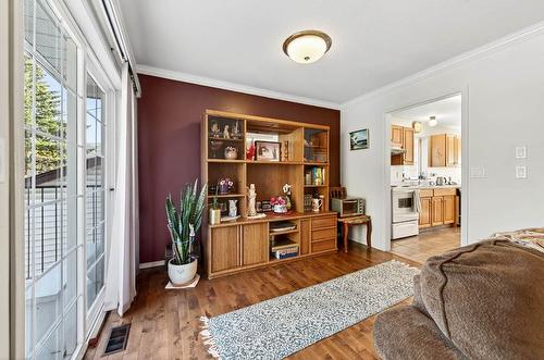 2271 Park Drive, Kamloops, BC - Indoor